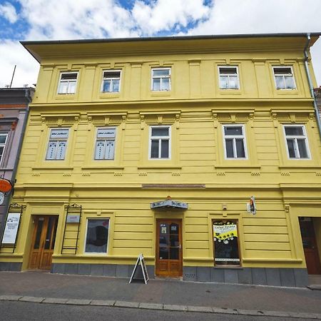 Apartman Centrum バンスカー・ビストリツァ エクステリア 写真